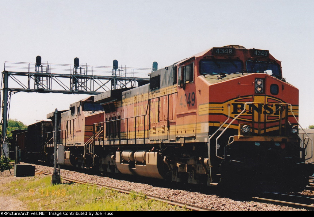 BNSF 4349 West